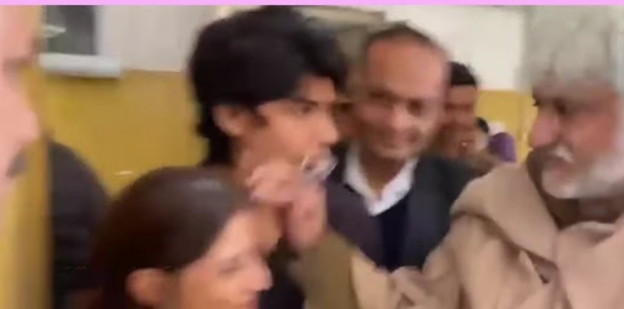 Picsart 25 12 19 09 25 24 236 1